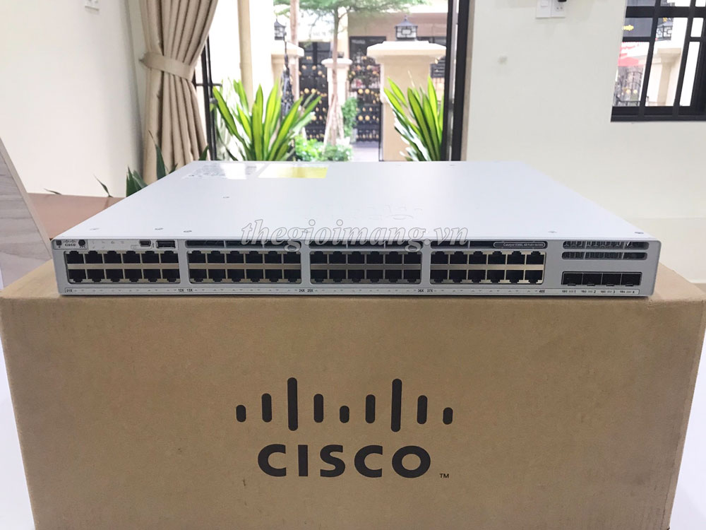Cisco C9300L-48P-4X-E 