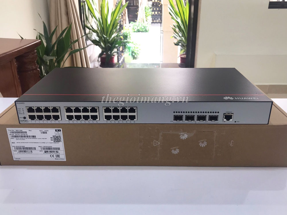 Huawei S5735-L24T4S-A1 